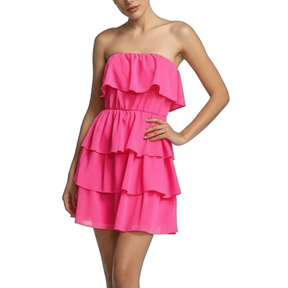 Lily Rose Dresses & Skirts - Lily Rose Tiered Fit & Flare Dress‎ XS Pink Strapless Ruffle Above Knee Flirty